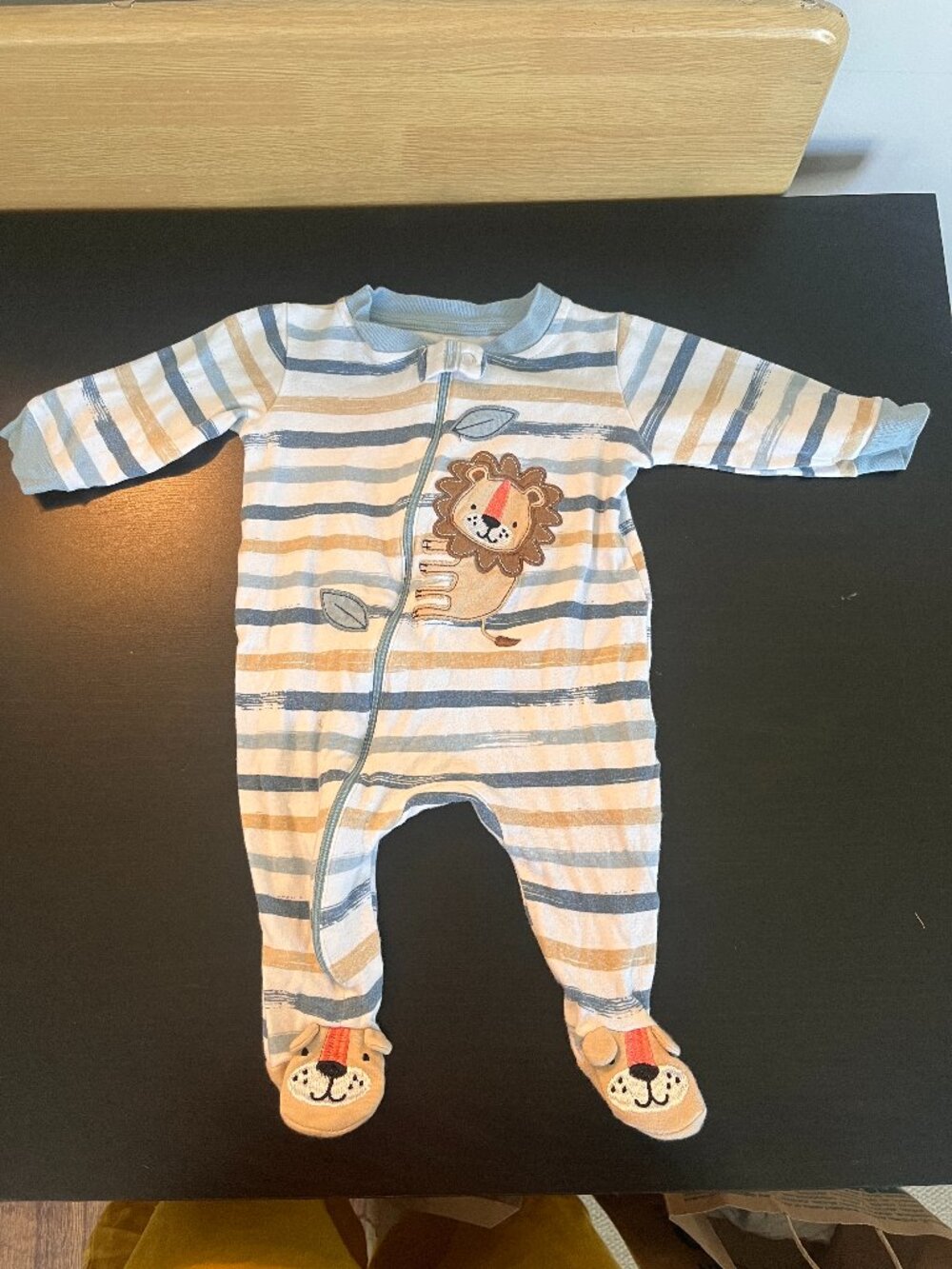 [$2 in a bundle] Koala Baby 3-6m footie zip lion pajama